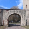 bierutow-zamek-przejscie
