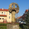 kostomloty-pomnik