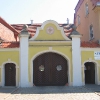 trzebnica-klasztor-brama